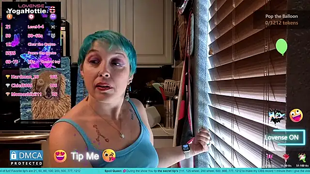 YogaHottie76: онлайн-секс-чат