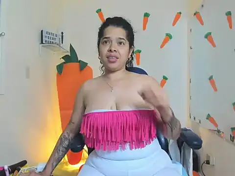 Онлайн чат XXX alexa-cooper-