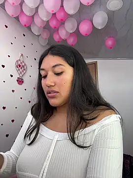 Živý XXX chat SharaRous