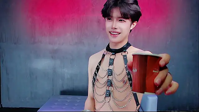 Queen-Vibe Live XXX Chat