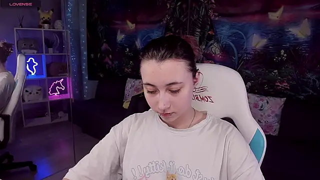 ClaraParks Adlı Modelin Canlı XXX Sohbeti