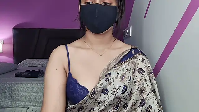 Tanya-mittal Adlı Modelin Canlı XXX Sohbeti