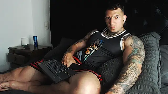 Shane_Clay Live XXX-chat