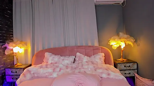 AmedeeaBanks – Live XXX-chat