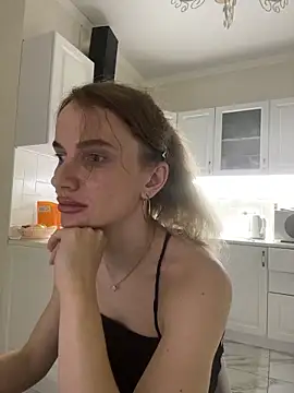 AinyrVixxenのライブXXXチャット