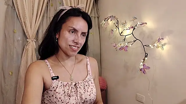 Živý XXX chat Bella_Exhibition