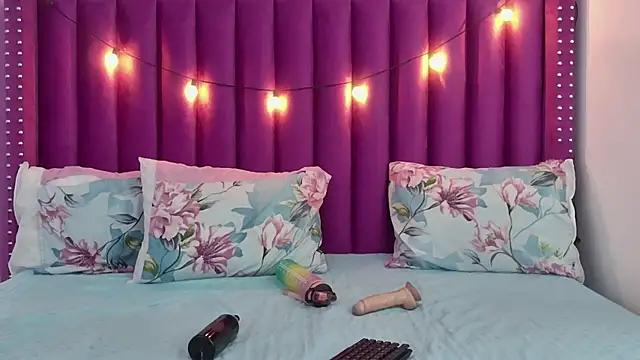 แชท XXX สดของ littleaprill