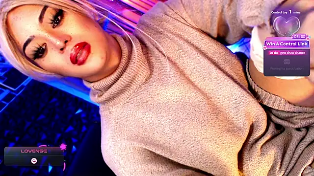 KYLIE_SHEMALE Webcam-Show