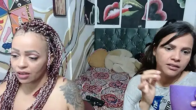 manzanahot9's Live XXX Chat