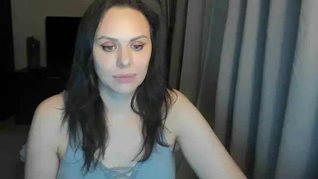 MollyCheiz Adlı Modelin Canlı XXX Sohbeti