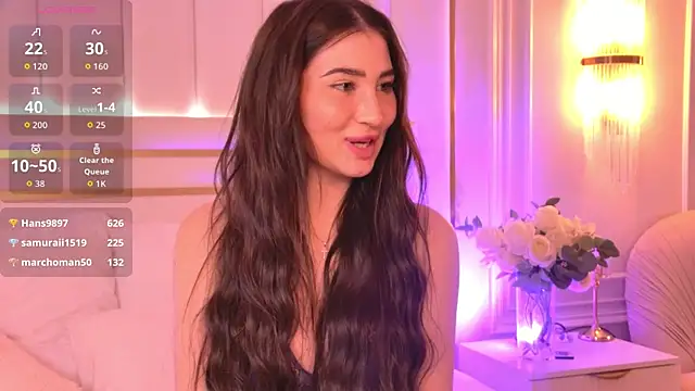 LisaDeviss' Live XXX Chat