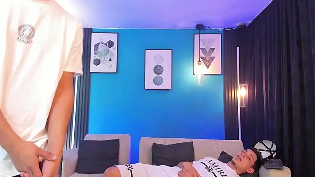 Pertunjukan Kamera Web Oficial_KingOfHeavens