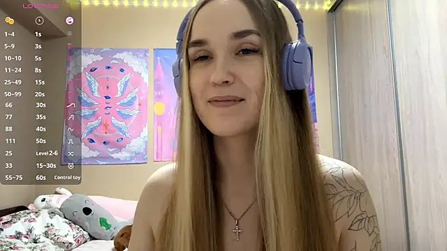 دردشة DenitaSpace الجنسية المباشرة