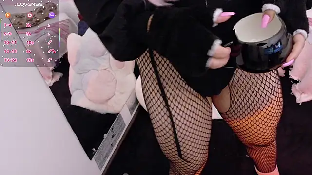 Catwhite_ Live XXX-Chat