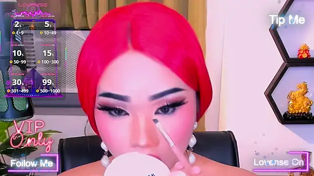 _prettyjawdropper_ Show in webcam