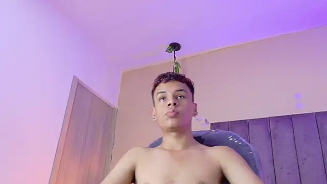 Xavier_Fox___ – webcam-show