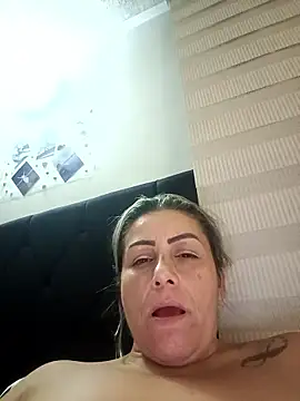 Chatroom XXX en direct de maynor_1998