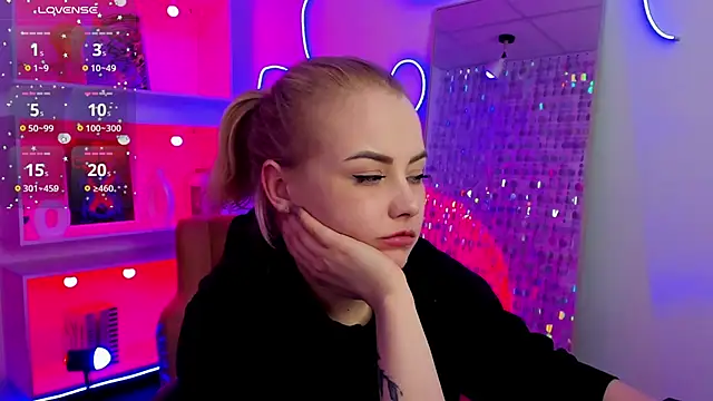 StephanieSweety: онлайн-секс-чат