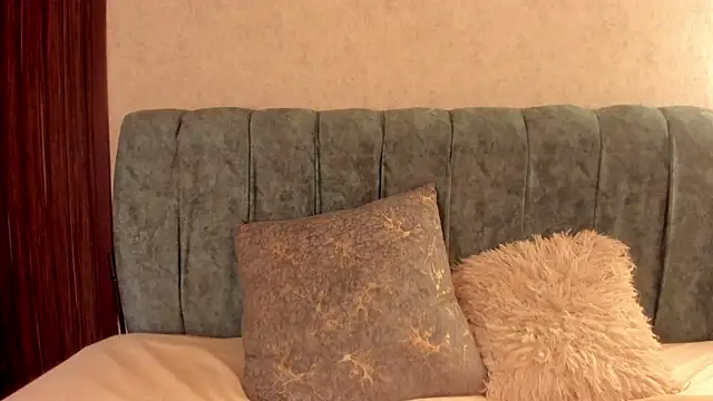 Aleera_Walton's Webcam Show