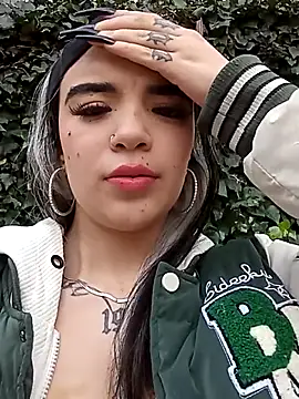 Chat +18 de Meivis____ ao vivo