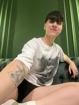 Chat +18 de ravenryx ao vivo