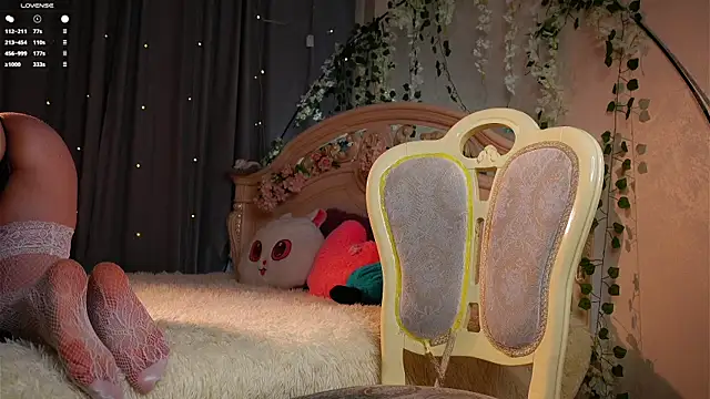 EdlinAlliston Adlı Modelin Canlı XXX Sohbeti