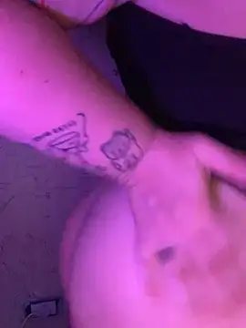 LupitaHazeのライブXXXチャット