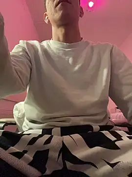 دردشة TitanNoir الجنسية المباشرة