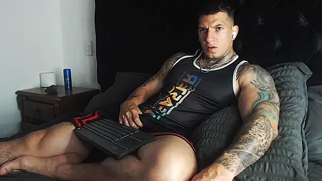 Shane_Clay: απευθείας συνομιλία ΧΧΧ