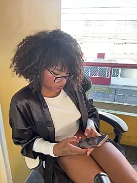 Pokazy przed kamerką – Morena_fire