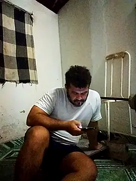 tarra122 – Naživo XXX chat