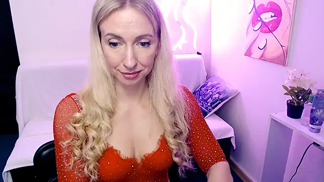 Chat XXX en directo de Cute_Smile_Shy