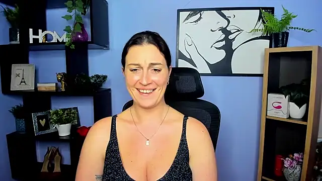 FUN_AMI Chat XXX in diretta