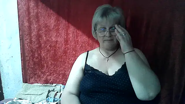 Eleanor_KatieのライブXXXチャット