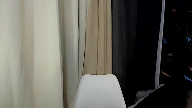 Czat XXX na żywo – davincihugecock