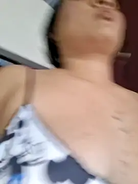 hot-mom22 Chat XXX live