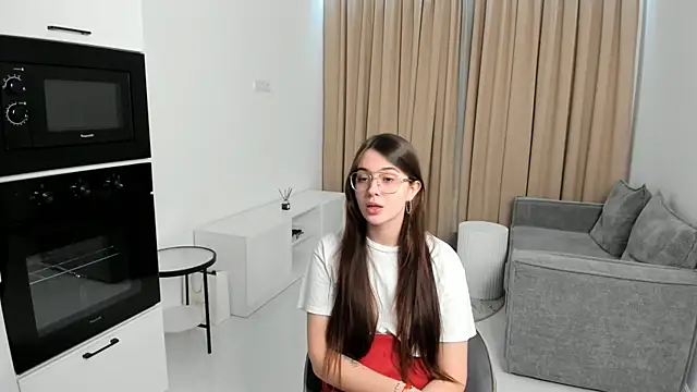 LareeGuzzo: απευθείας συνομιλία ΧΧΧ