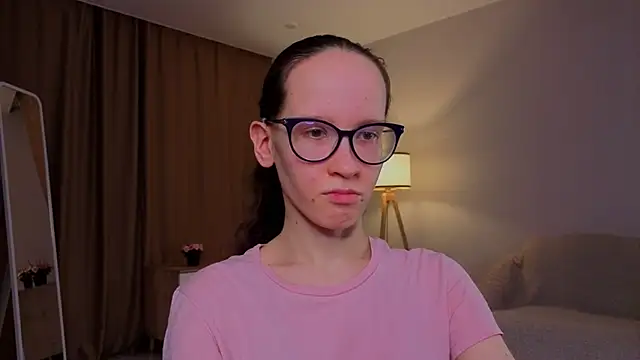 XXX chat uživo modela BettyBrowni