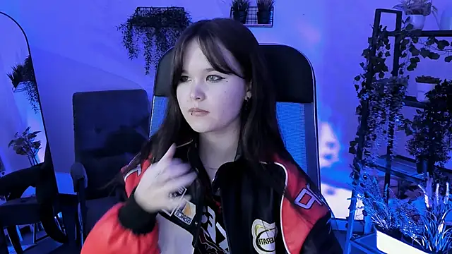 Elainebeness 라이브 XXX 채팅