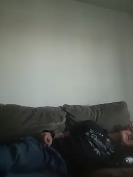 yourMasterisBored live XXX chat