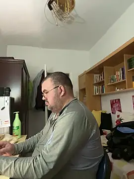 Deltaalex 现场XXX聊天