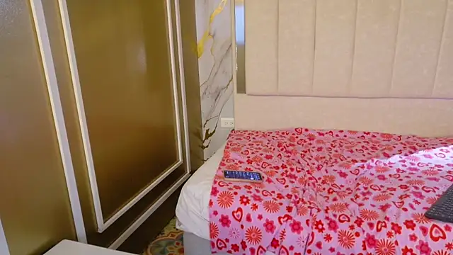 Vanessa_7_'s Live XXX Chat