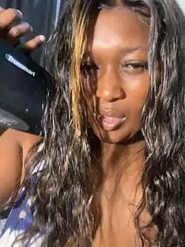 Cardiebae89 live XXX chat