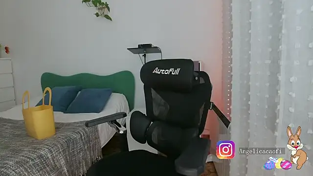 Pokazy przed kamerką – diosa_cadenas