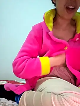 altinya Adlı Modelin Canlı XXX Sohbeti