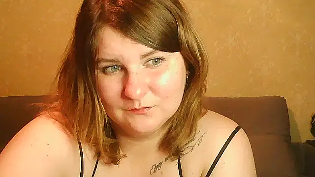 Minisstra Live XXX-chat