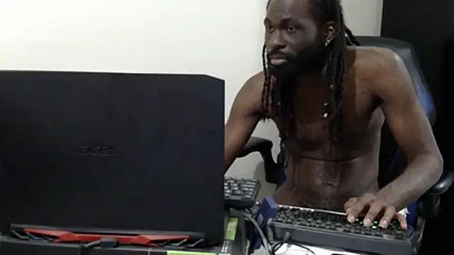 Show modela Darkkras na web-kameri