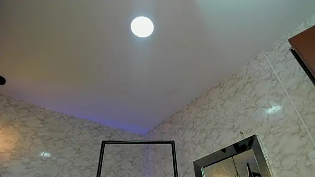 TAFITASLAVE Chat XXX in diretta