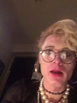 Sissy_Cindy_Whore webcam show