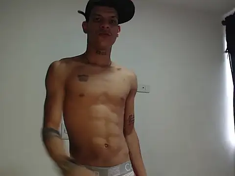 ethanchamo: вебкам-шоу